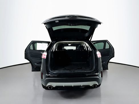 Used 2020 Ford Edge Titanium w/ Cargo Accessory Package FWD image 22
