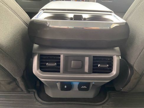 Used 2022 Ford F150 XLT w/ Equipment Group 302A High image 18