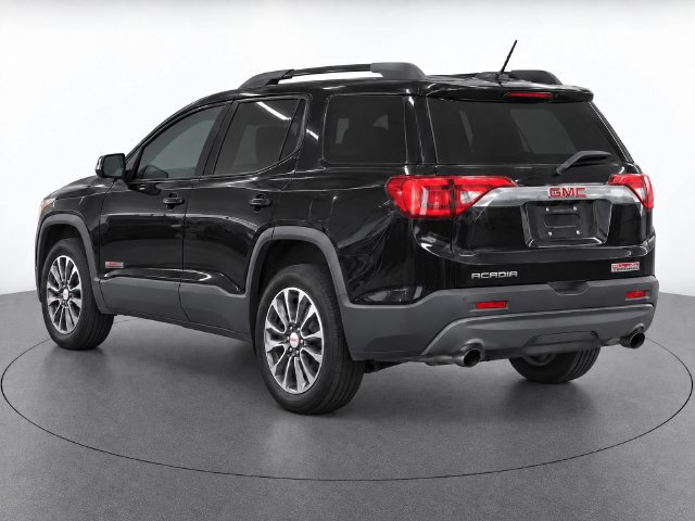 Used 2017 GMC Acadia SLT AWD/4WD image 7