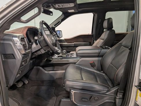 Used 2022 Ford F150 Lariat w/ Max Trailer Tow Package image 12