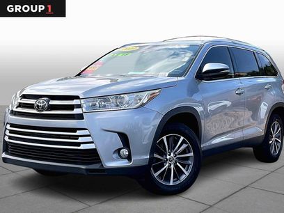Used 2019 Toyota Highlander XLE