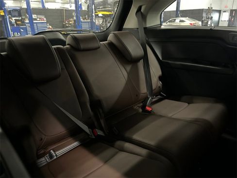 New 2026 Honda Odyssey Touring image 16