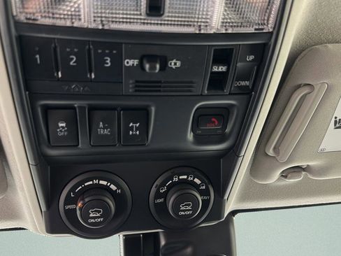 Used 2024 Toyota 4Runner TRD Off-Road Premium w/ Off Road Premium Plus Package AWD/4WD image 23