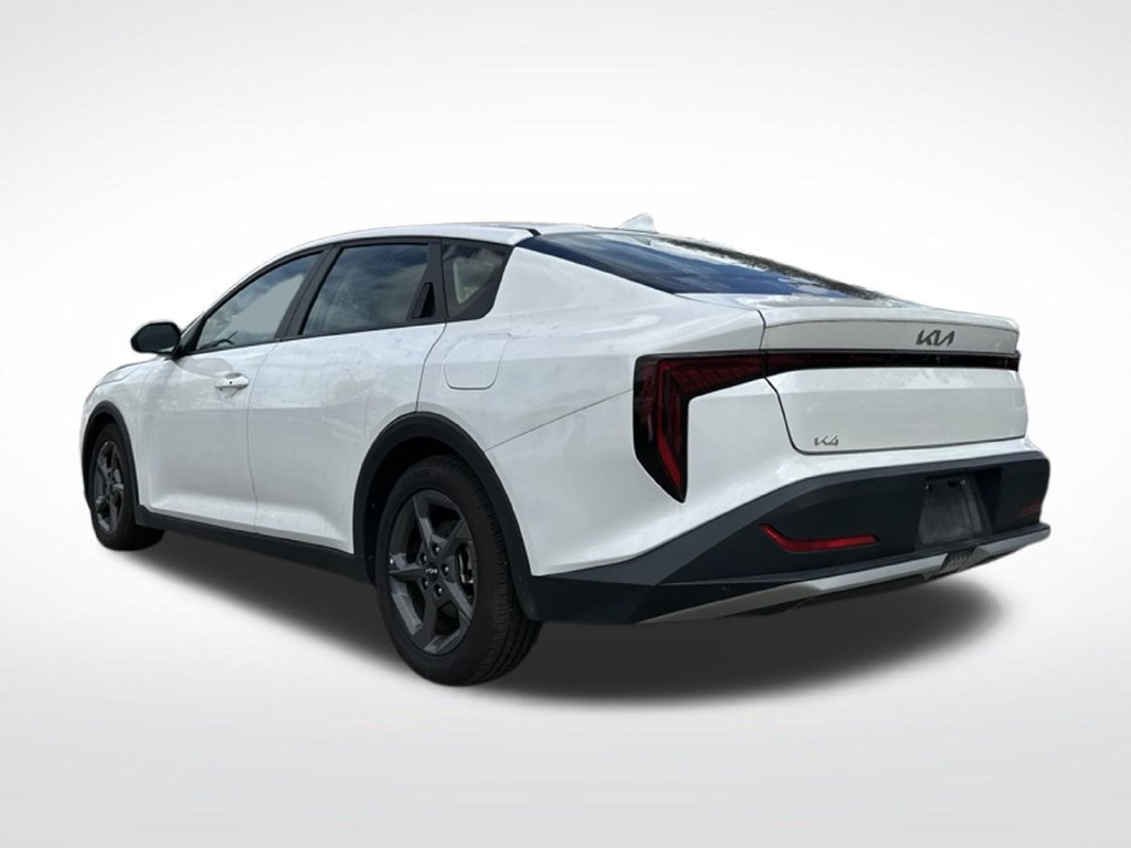 Used 2025 Kia K4 FWD image 5