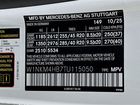 Used 2026 Mercedes-Benz GLC 300 4MATIC image 44