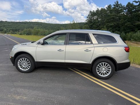 Used 2012 Buick Enclave Leather AWD/4WD image 8