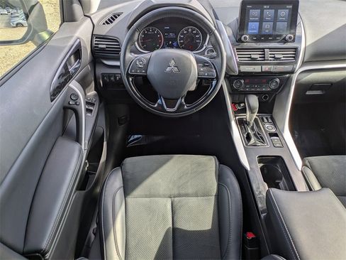 Used 2024 Mitsubishi Eclipse Cross SE image 17