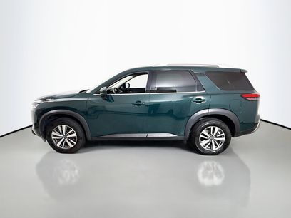 Used 2025 Nissan Pathfinder SL