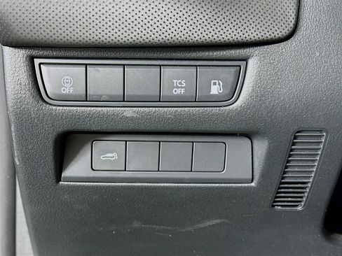 Used 2025 MAZDA CX-50 2.5 Hybrid w/ Preferred Pkg image 17