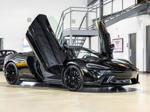 Used 2025 McLaren GTS RWD image 8