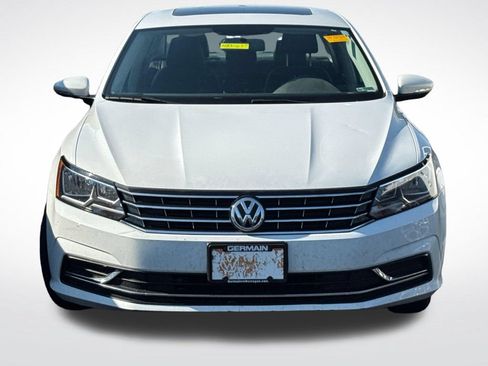 Used 2019 Volkswagen Passat 2.0T Wolfsburg FWD image 3