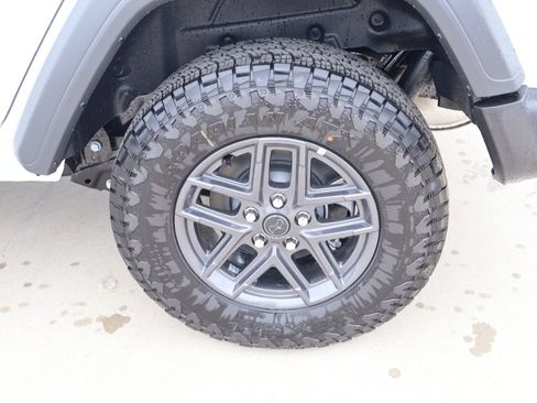 New 2026 Jeep Wrangler Unlimited Sport AWD/4WD image 18