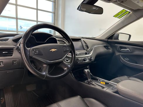 Used 2018 Chevrolet Impala LT image 9