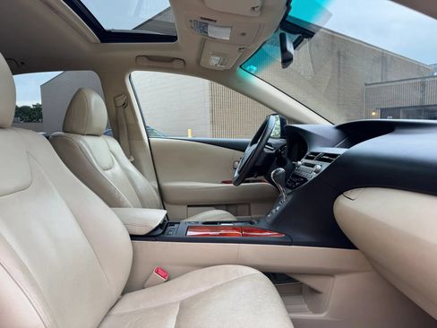 Used 2010 Lexus RX 350 2WD w/ Premium Pkg image 23