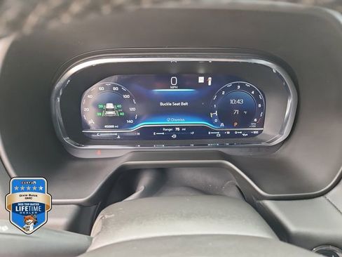 Certified 2023 Chevrolet Suburban Premier RWD image 26
