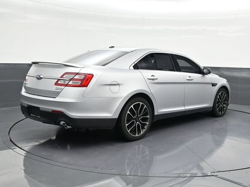Used 2018 Ford Taurus SHO w/ Driver Assist Package AWD/4WD image 5