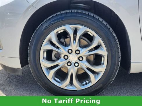 Used 2020 Buick Enclave Avenir w/ Avenir Technology Package FWD image 8