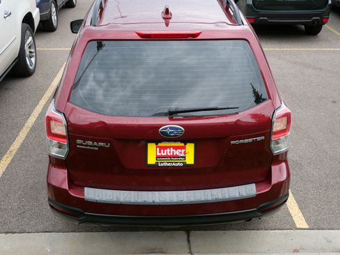 Used 2018 Subaru Forester 2.5i w/ Alloy Wheel Package AWD/4WD image 6