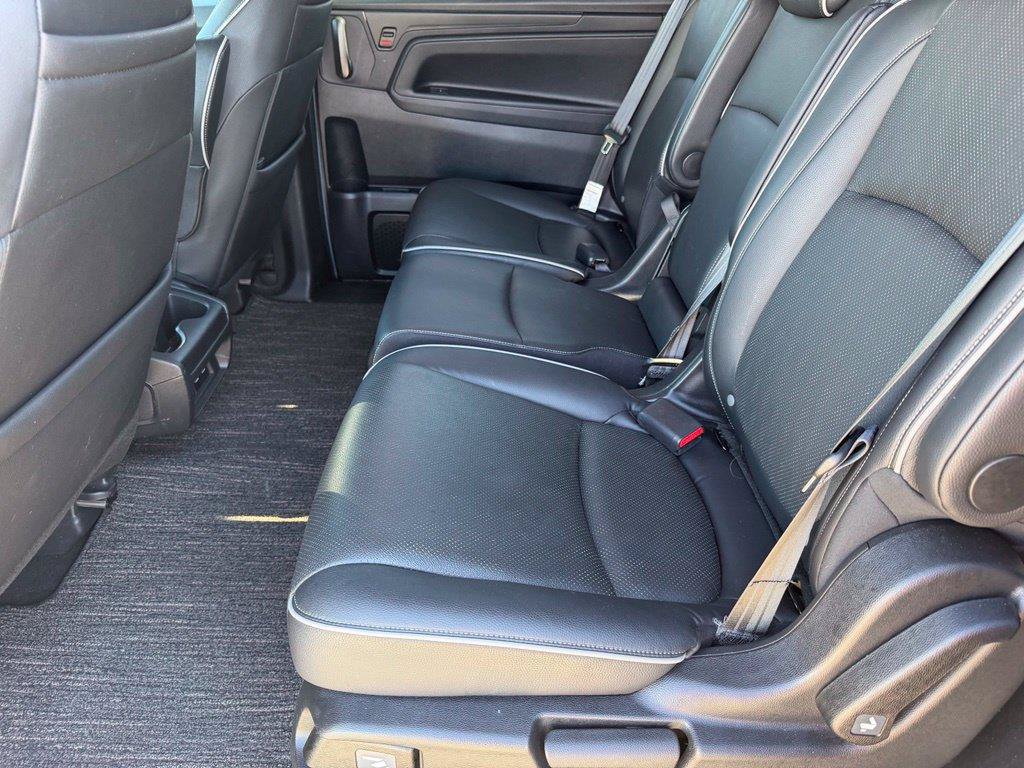 Used 2023 Honda Odyssey Elite image 12