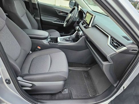 Certified 2025 Toyota RAV4 XLE image 10