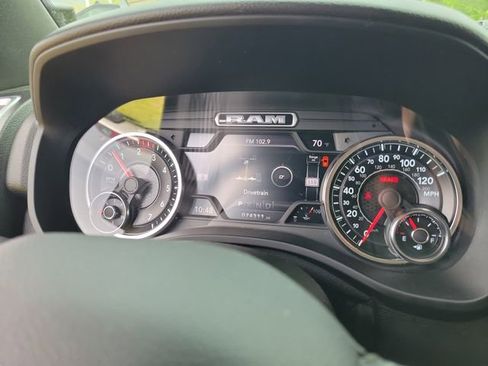 Used 2021 RAM 1500 Big Horn image 17