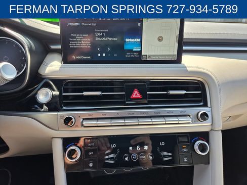 Used 2025 Genesis G70 2.5T RWD image 26