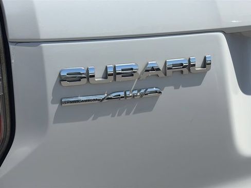 Used 2014 Subaru Forester 2.5i Limited AWD/4WD image 21