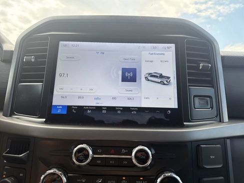 Used 2025 Ford F150 XLT w/ Equipment Group 301A Standard AWD/4WD image 29