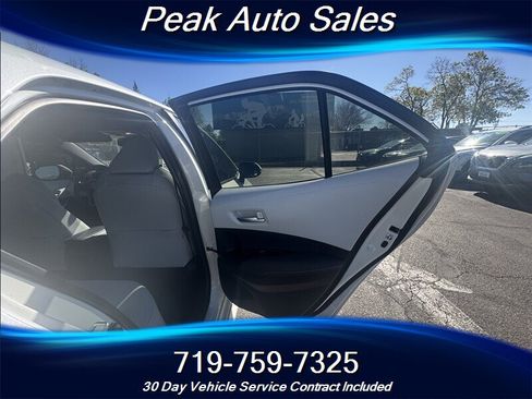 Used 2019 Toyota Corolla XSE image 26