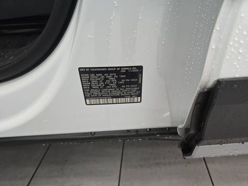 New 2026 Volkswagen Atlas Peak Edition AWD/4WD image 28