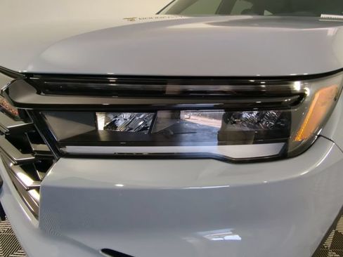 Used 2024 Honda Pilot TrailSport image 45