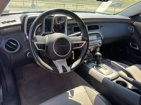 Used 2010 Chevrolet Camaro SS w/ RS Package image 12