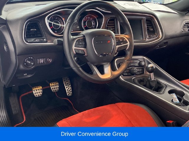 Used 2016 Dodge Challenger R/T Scat Pack w/ Leather Interior Group RWD image 5