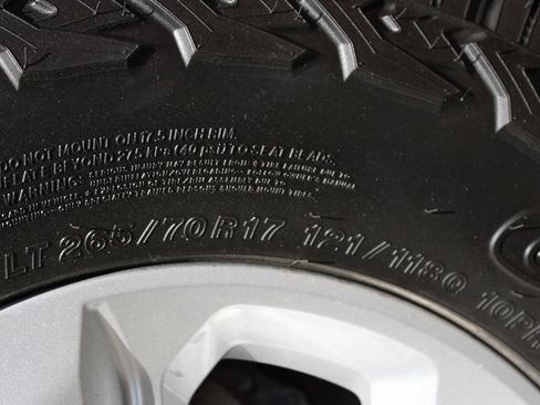 Used 2019 Toyota 4Runner SR5 image 37