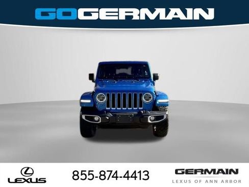 Used 2021 Jeep Wrangler Unlimited Sahara w/ Dual Top Group image 11