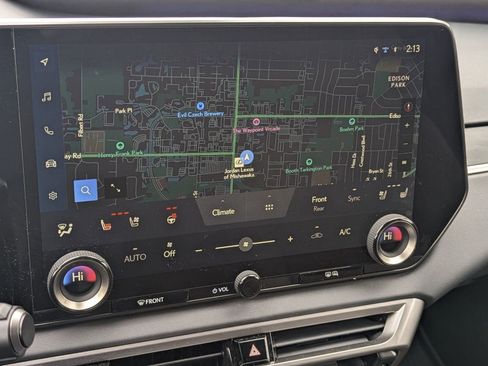 Used 2025 Lexus RX 350 w/ Luxury Package image 29