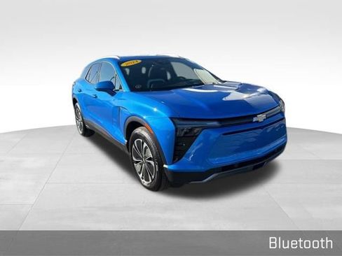 Used 2024 Chevrolet Blazer EV LT image 3