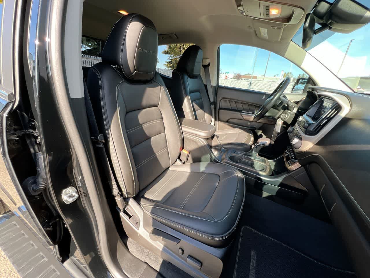Used 2022 GMC Canyon Denali AWD/4WD image 28