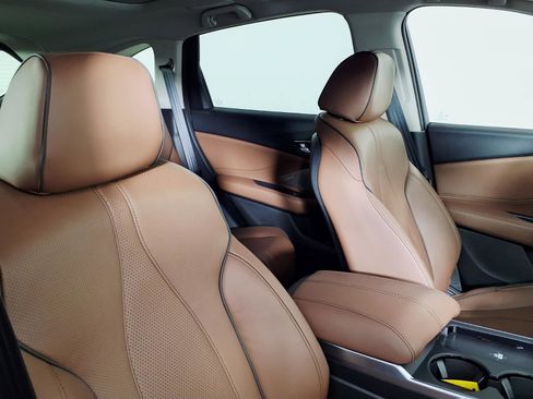 Used 2025 Acura RDX SH-AWD w/ Advance Package image 10