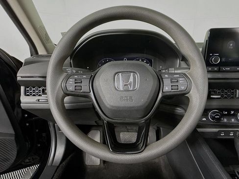 Certified 2023 Honda Accord EX image 13