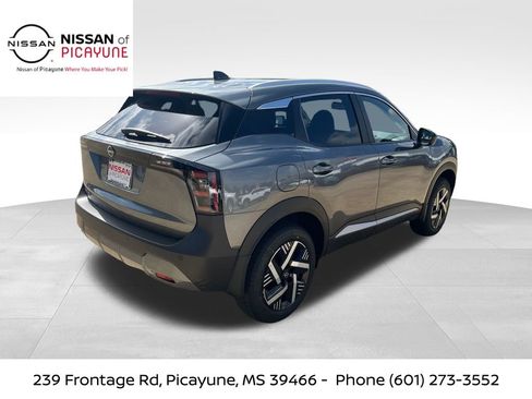 New 2026 Nissan Kicks SV image 6