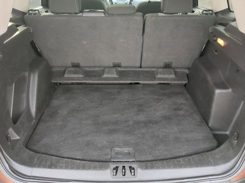 Used 2017 Ford Escape SE image 35