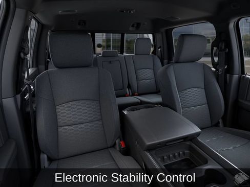 New 2026 RAM 2500 Big Horn AWD/4WD image 19