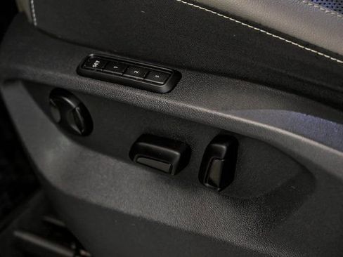 Certified 2023 Volkswagen Atlas SEL Premium image 17