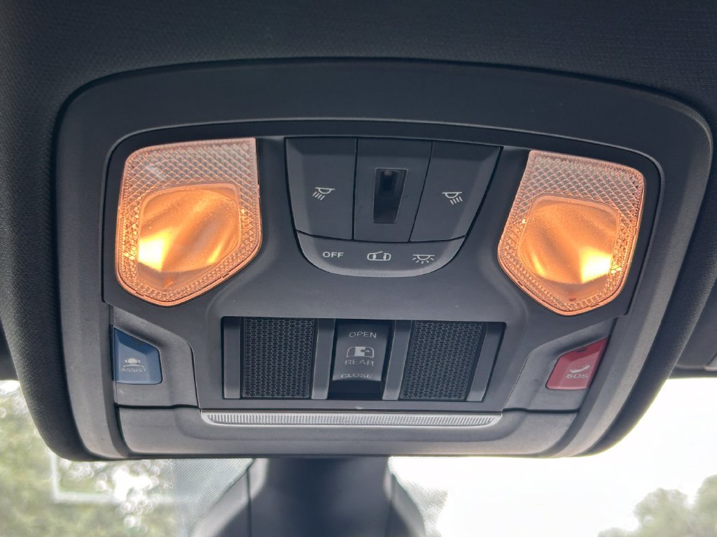 Used 2020 RAM 1500 Lone Star RWD image 18