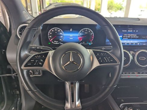 Used 2025 Mercedes-Benz GLA 250 image 13