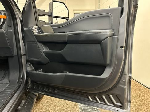 Used 2022 Ford F150 XLT w/ Equipment Group 302A High AWD/4WD image 15