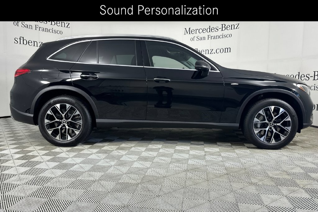 Certified 2025 Mercedes-Benz GLC 350e 4MATIC image 4