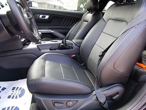 Used 2023 Ford Mustang GT Premium image 16