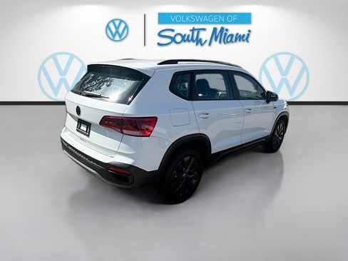 Used 2023 Volkswagen Taos S FWD image 7
